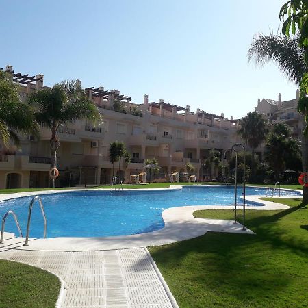 Duquesa Fairways, A Spacious Apartment With Fabulous Views And Facilities Манилва Экстерьер фото