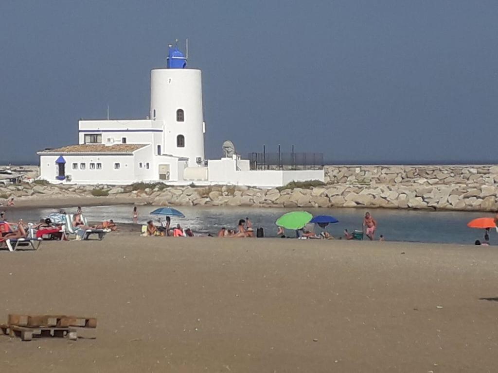 Duquesa Fairways, A Spacious Apartment With Fabulous Views And Facilities Манилва Экстерьер фото